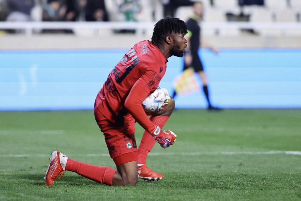Uzoho Cypriot Cup with Omonoia Nicosia