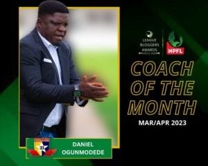 Ogunmodede congratulates his crew after winning the NPFL Coach of the Month Ogunmodede congratulates his crew after winning the NPFL Coach of the Month