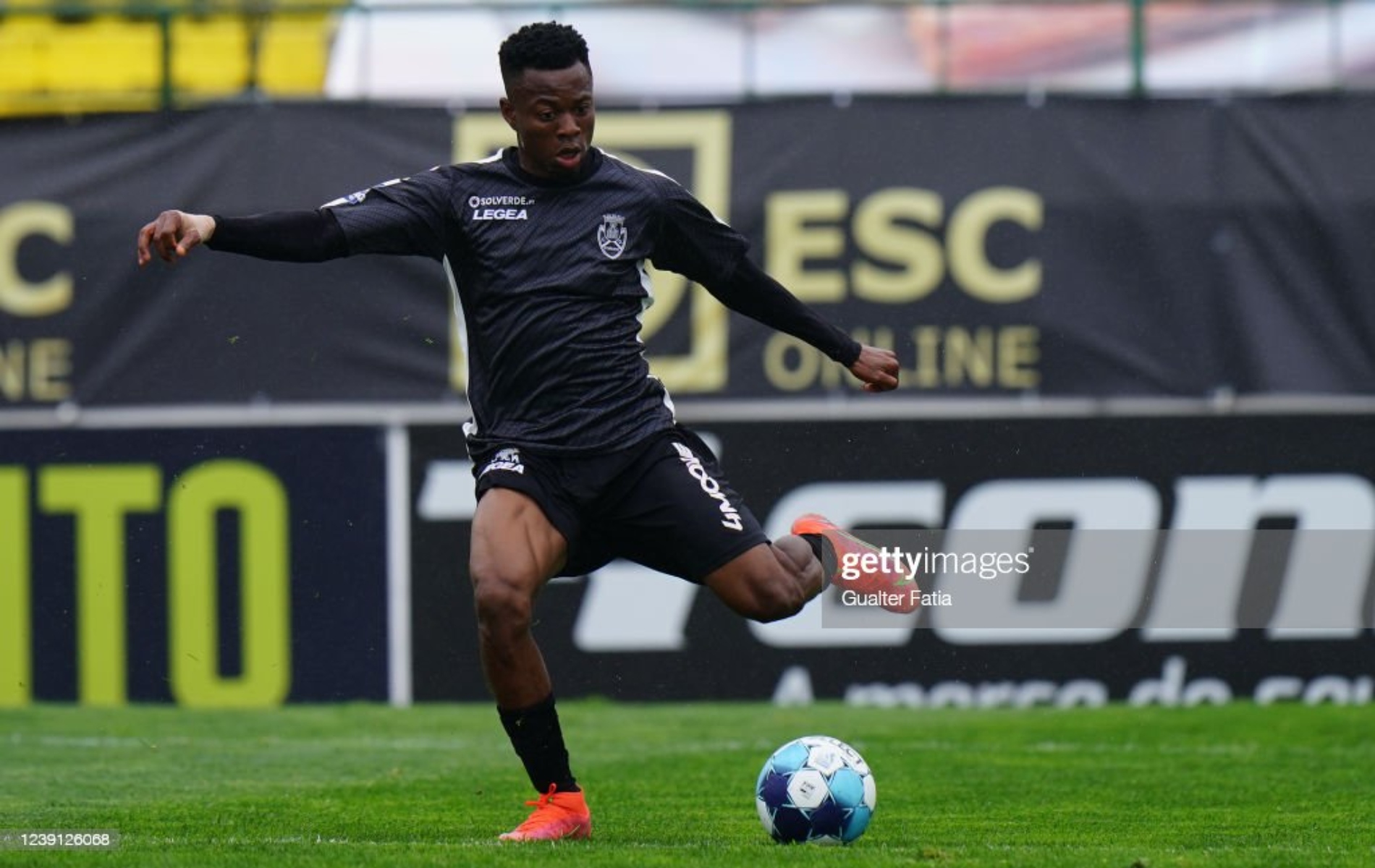 Liga Portugal II: Ochowechi Oche scores in Fereinse defeat at Viseu Liga Portugal II: Ochowechi Oche scores in Fereinse defeat at Viseu
