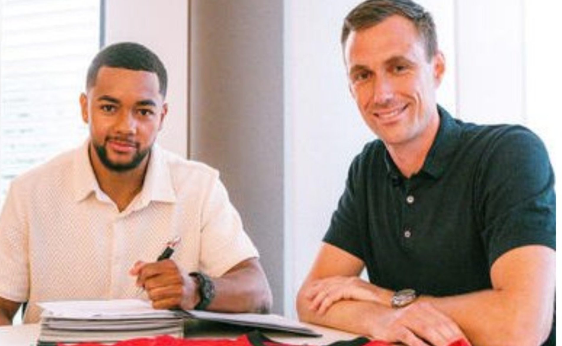 Brooklyn Ezeh: German-born Nigerian joins Bundesliga side Hannover Brooklyn Ezeh: German-born Nigerian joins Bundesliga side Hannover