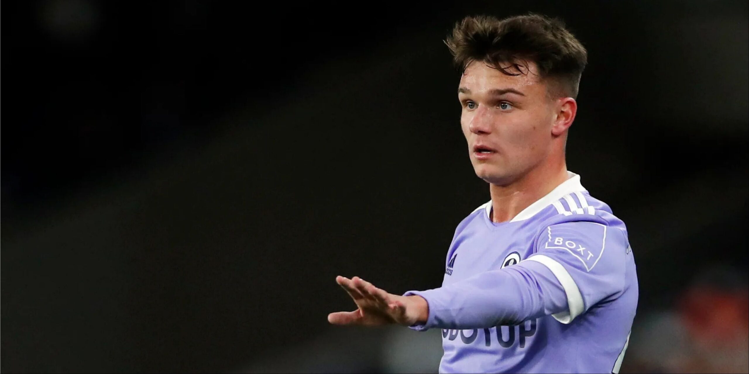 “Sloppy” Leeds star slammed in 2-0 loss to Man United “Sloppy” Leeds star slammed in 2-0 loss to Man United