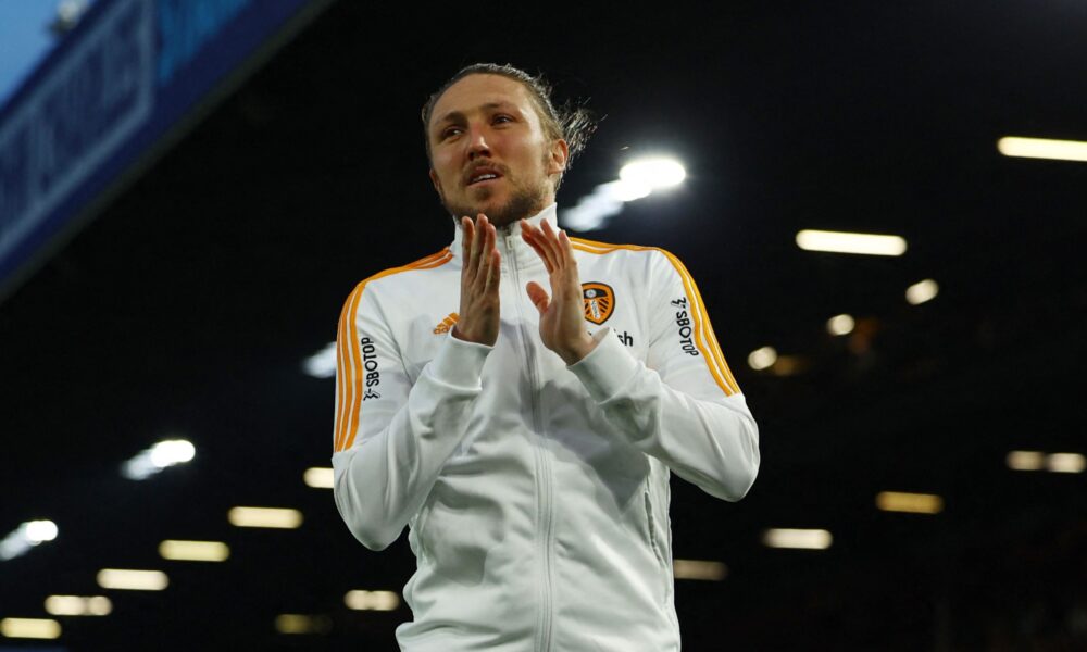 Leeds Could Ditch Ayling By Signing ‘Complete’ £4m Flyer Leeds Could Ditch Ayling By Signing ‘Complete’ £4m Flyer