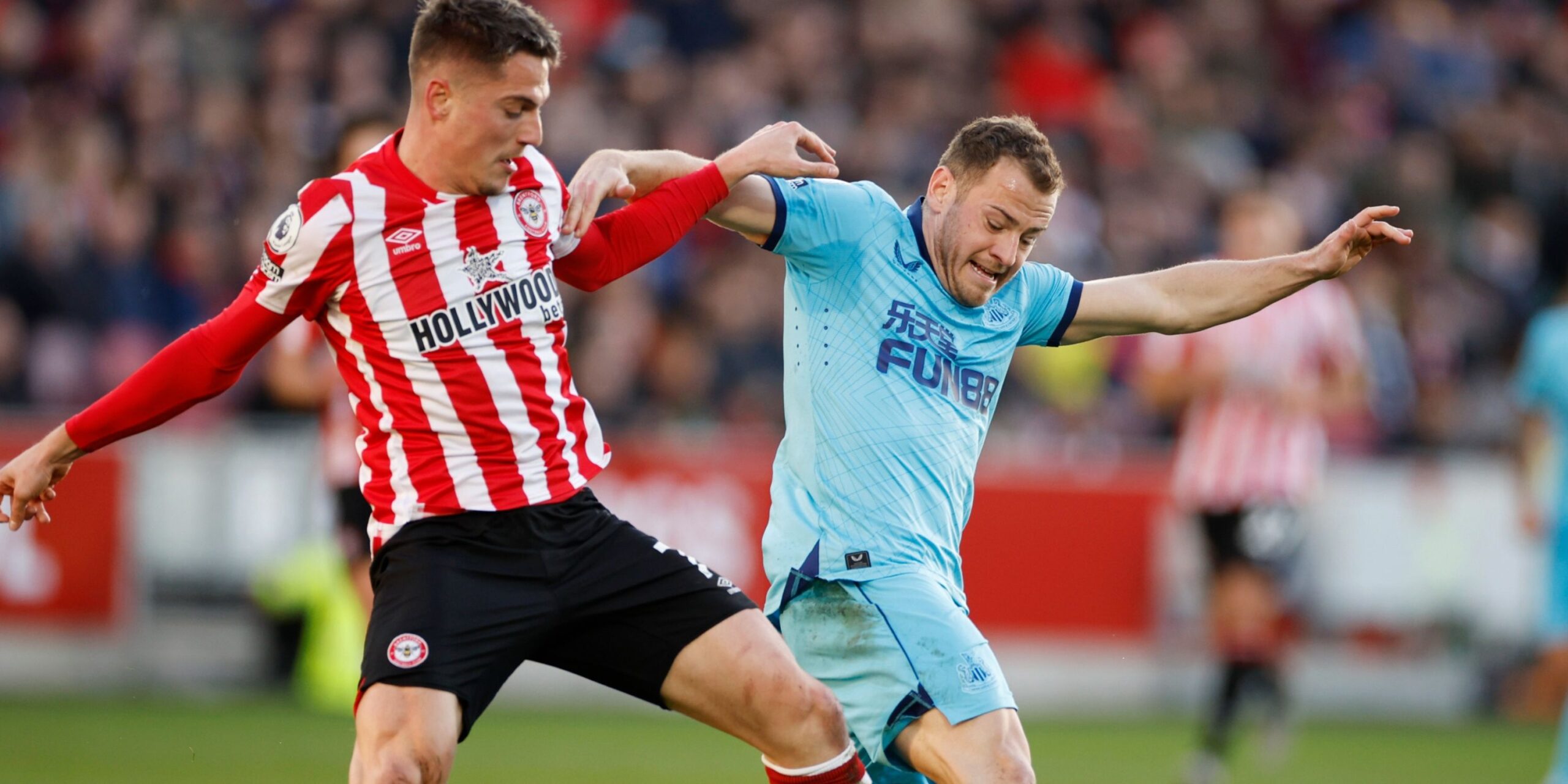 Leeds Eye Swoop For “Dangerous” £7m Speedster Leeds Eye Swoop For “Dangerous” £7m Speedster