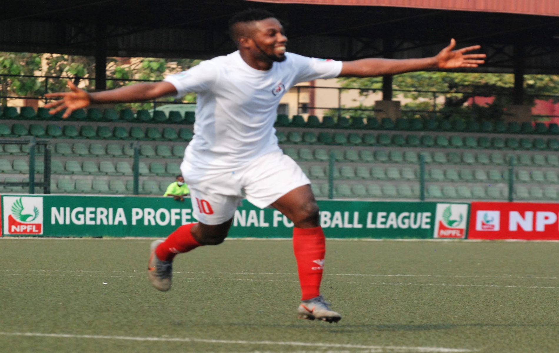 Rangers’ Ugochukwu Ugwuoke set for lengthy spell on sideline after knee surgery Rangers’ Ugochukwu Ugwuoke set for lengthy spell on sideline after knee surgery