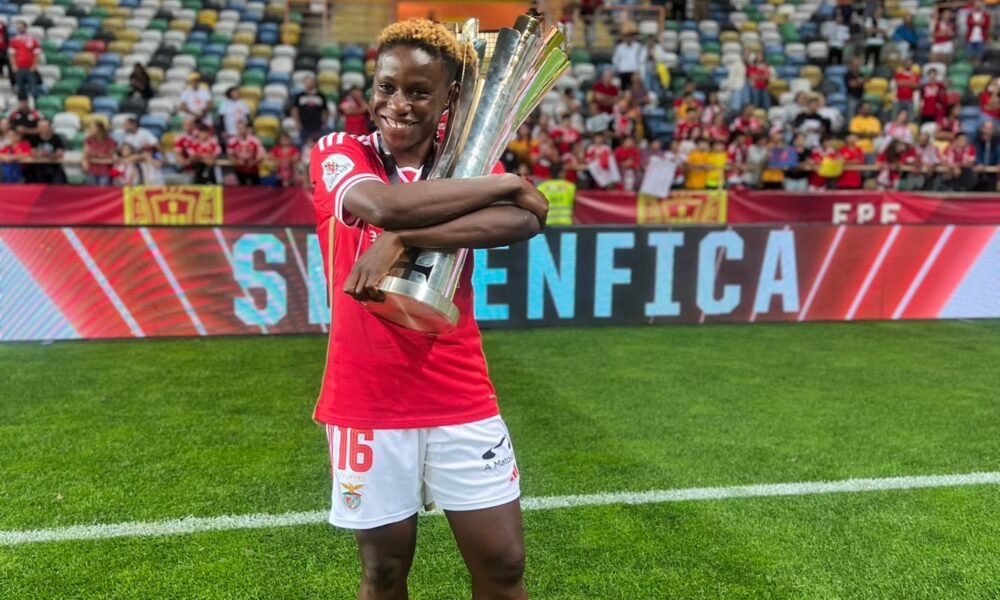 Christy Ucheibe marks landmark 150 games for SL Benfica