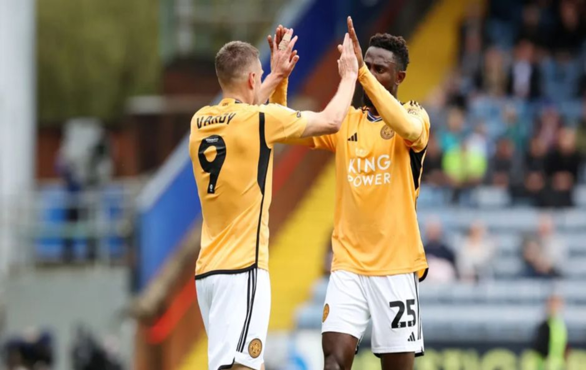 Jamie Vardy channels inner Naija spirit to praise Wilfred Ndidi Jamie Vardy channels inner Naija spirit to praise Wilfred Ndidi