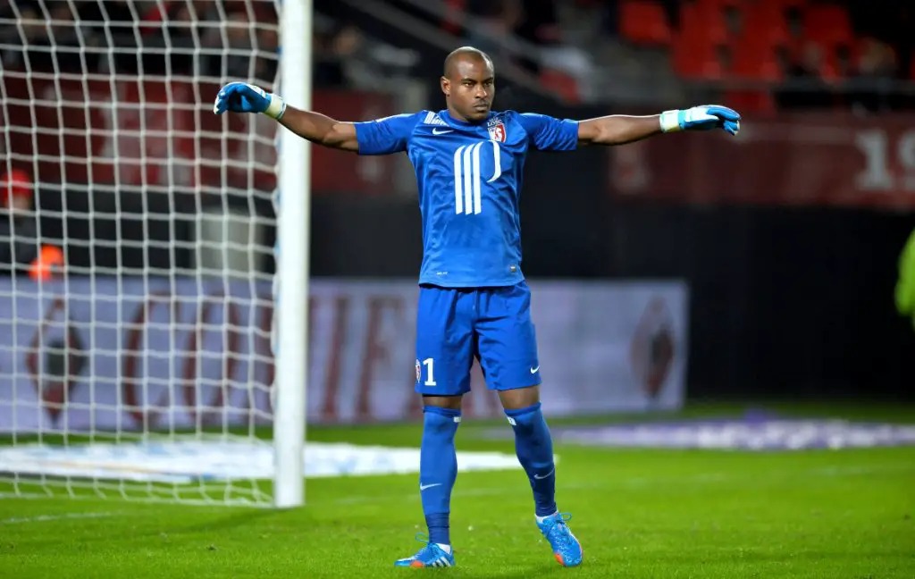 Lille Manager Galtier: Vincent Enyeama’s Return to First Team Hindered by Internal Issues Lille Manager Galtier: Vincent Enyeama’s Return to First Team Hindered by Internal Issues