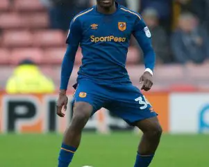 Ola Aina Optimistic About Hull’s Form, Ready for Versatile Role