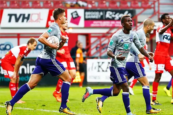 Dynamic Duel: Onyekuru and Ajagun Showcase Talent in Anderlecht-Kortrijk Draw Dynamic Duel: Onyekuru and Ajagun Showcase Talent in Anderlecht-Kortrijk Draw