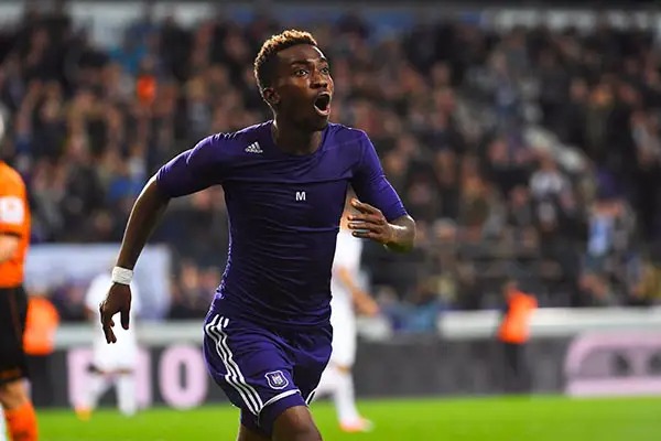 Everton Forward Onyekuru Awaits January Fate as Transfer Speculations Swirl Everton Forward Onyekuru Awaits January Fate as Transfer Speculations Swirl