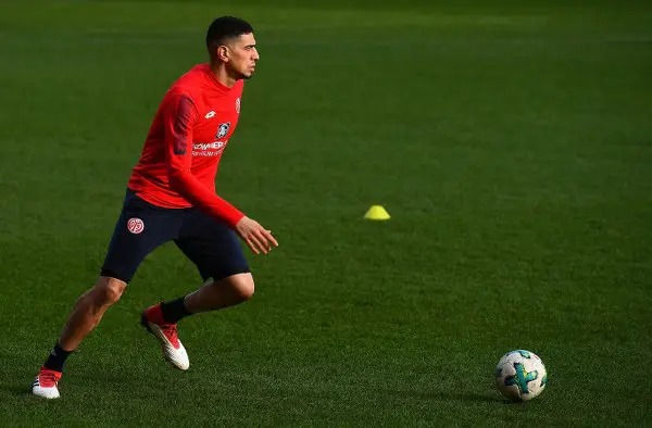 Leon Balogun Aims for Mainz Contract Resolution Before World Cup Campaign