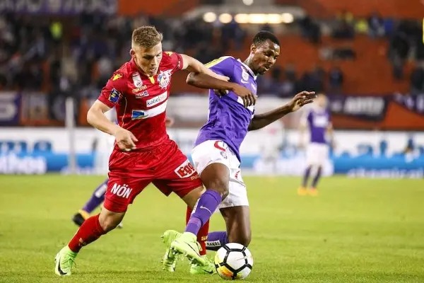 Austrian Forward Alhassan Dedicates Goal to Devoted Fans Amidst Defeat, Promises Austria Wien Resurgence