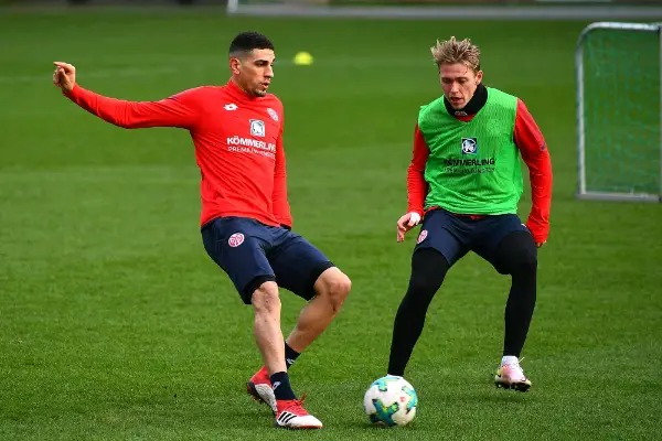 Brighton Nears Signing Nigerian Defender Balogun on Free Transfer