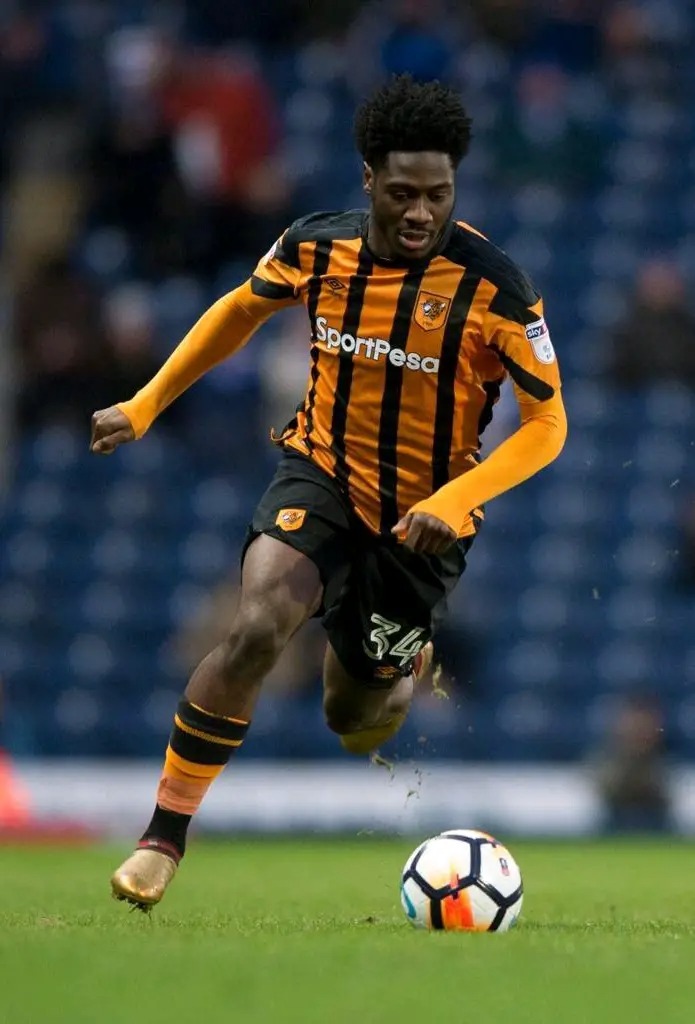 Hull City’s Ola Aina Anticipates Unblemished Streak as Tigers Roar Against Sheffield Wednesday