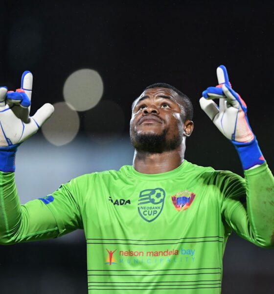 Kaizer Chiefs Lead Race for Super Eagles Star Stanley Nwabali