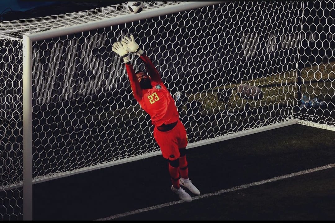 Francis Uzoho’s Arrival Sparks Worry, Anxiety For Super Eagles Ahead Of AFCON Francis Uzoho’s Arrival Sparks Worry, Anxiety For Super Eagles Ahead Of AFCON