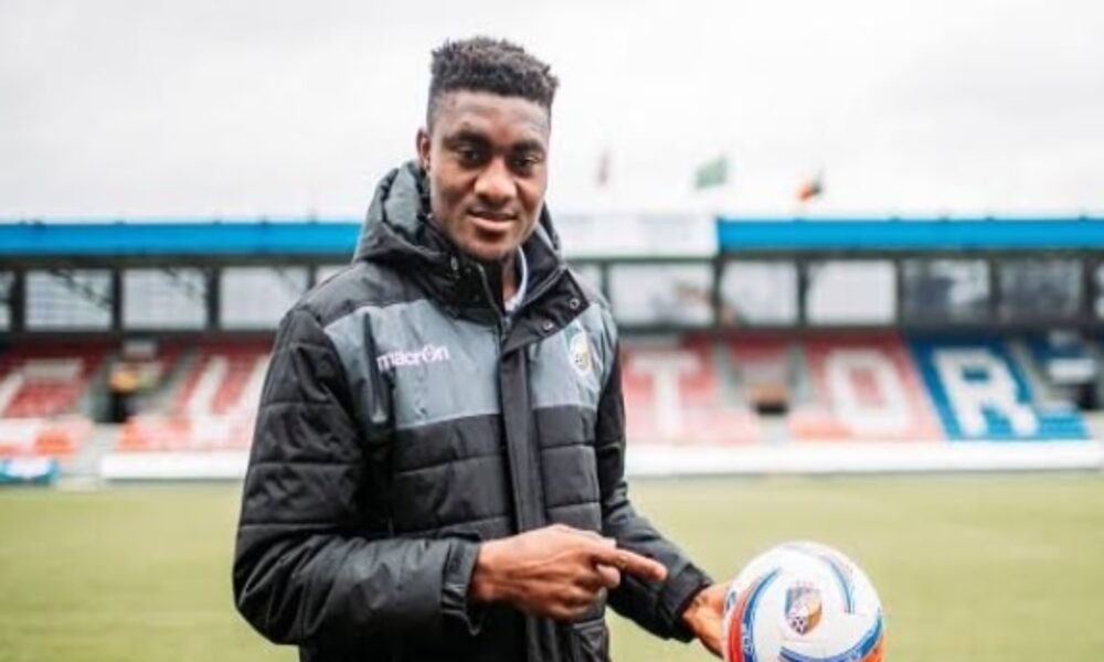 OFFICIAL: Rafiu Durosinmi joins German side Eintracht Frankfurt OFFICIAL: Rafiu Durosinmi joins German side Eintracht Frankfurt