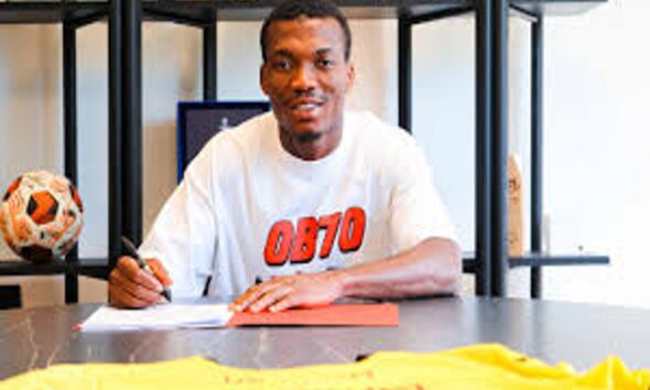 Hamzat Ojediran: Nigerian midfielder joins French Ligue 1 side, RC Lens