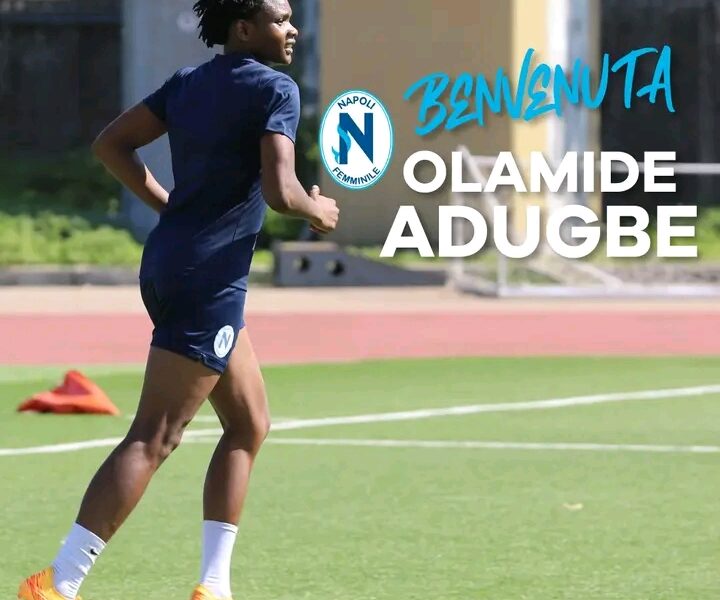 Olamide Adugbe makes impact in Napoli debut despite setback against AS Roma Olamide Adugbe makes impact in Napoli debut despite setback against AS Roma