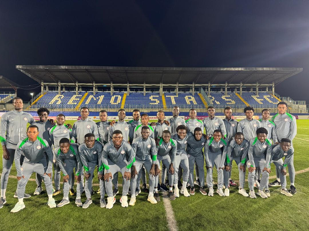U20 WAFU-B Tourney: Kunle Soname splashes cash on Nigeria ahead of tournament U20 WAFU-B Tourney: Kunle Soname splashes cash on Nigeria ahead of tournament