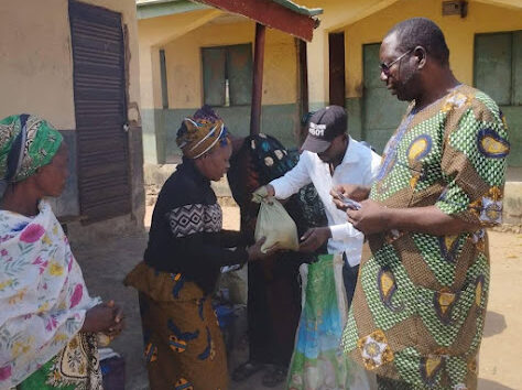 Nigeria goalkeeper Ojo Olorunleke extends food and financial support to Bunu widows