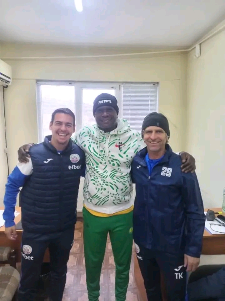 Flying Eagles coach Aliyu Zubair commences coaching attachment in Bulgaria Flying Eagles coach Aliyu Zubair commences coaching attachment in Bulgaria