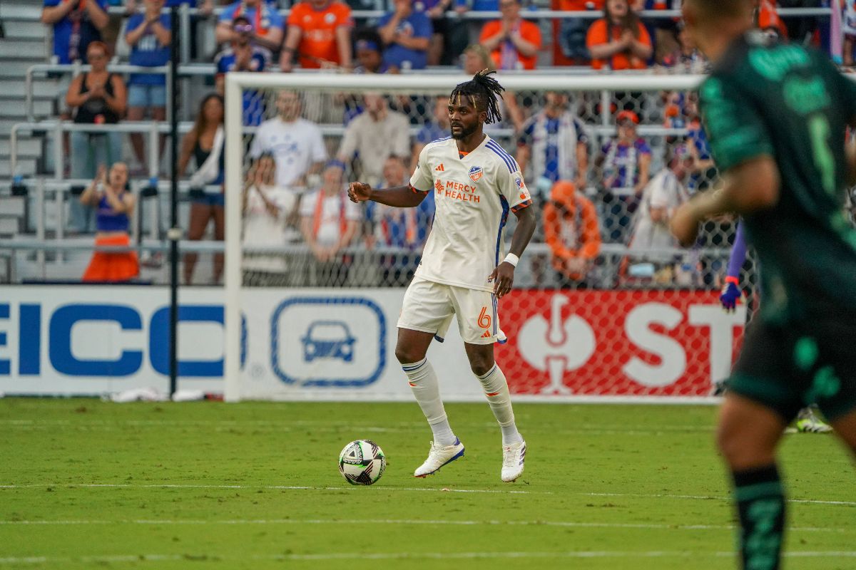 American side retain Chidozie Awaziem and Obinna Nwobodo American side retain Chidozie Awaziem and Obinna Nwobodo