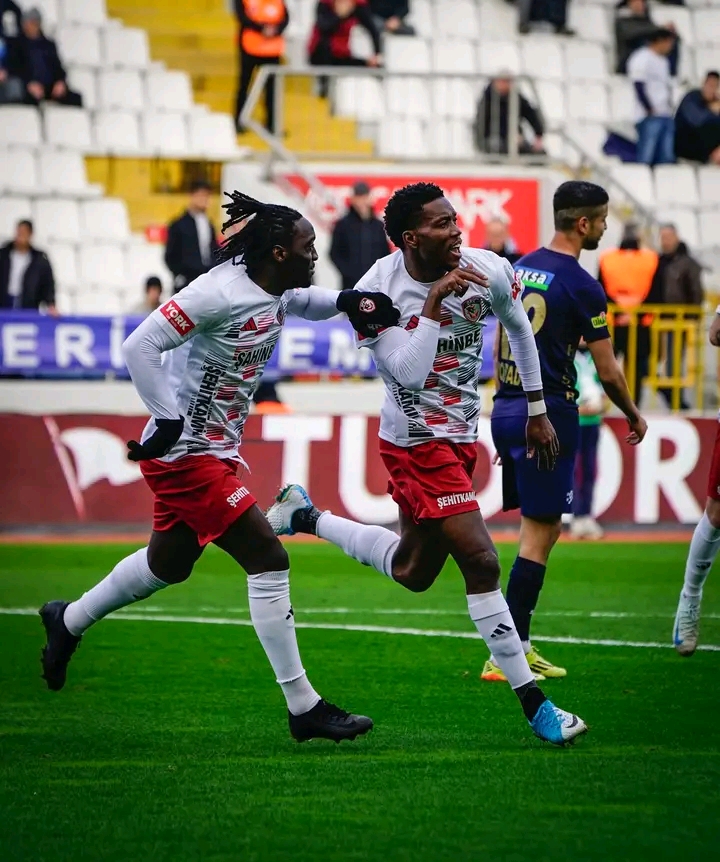 David Okereke scores for Gaziantep in four goals draw with Kasimpasa