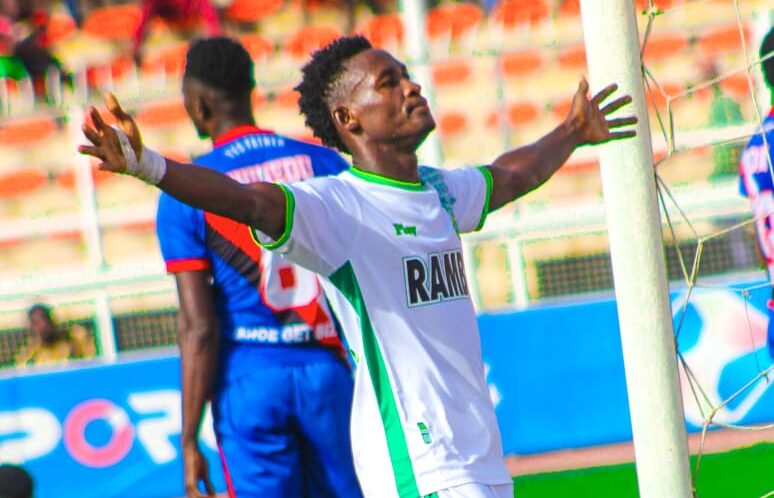 Kano Pillars confirm Adams Oscar loan move to Serbian club FK Radnicki Nis