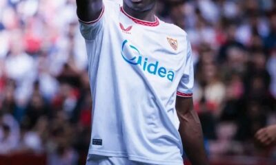 Sevilla Coach Pimienta Remains Hopeful for Adams’ Return This Season