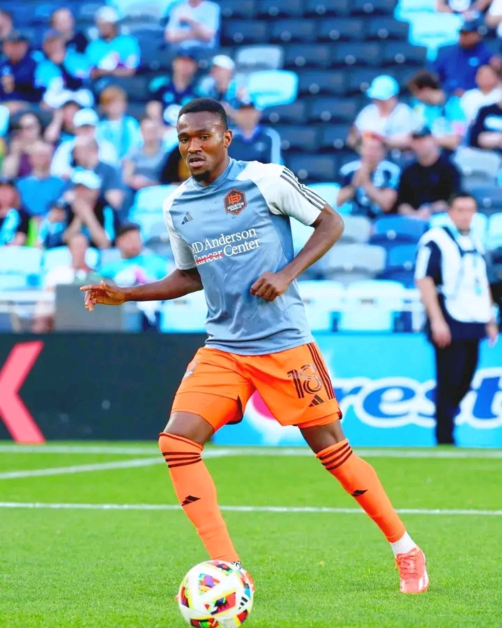 Columbus Crew acquire Aliyu Ibrahim from Houston Dynamo Columbus Crew acquire Aliyu Ibrahim from Houston Dynamo