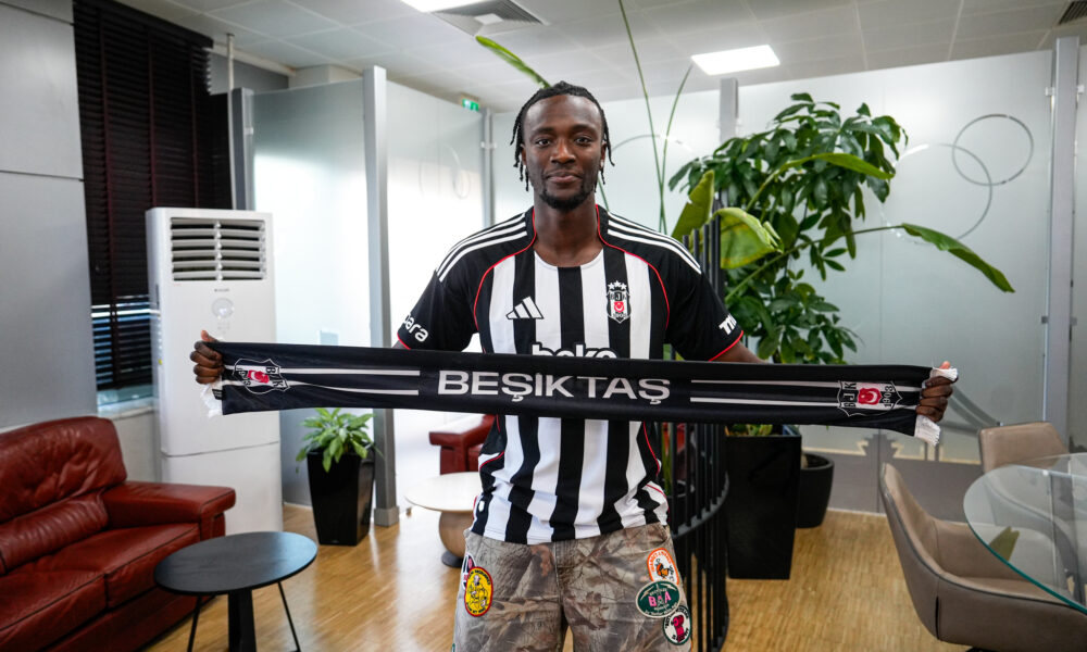 “I believe in you to become the next bull” – Amokachi on Abraham’s move to Beşiktaş