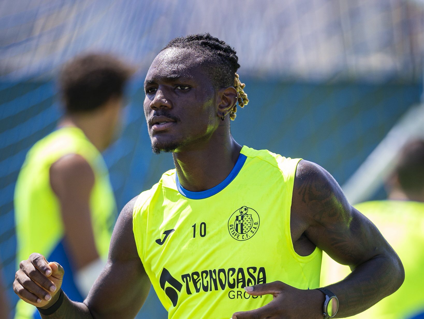 Christantus Uche handed Getafe’s No.10 shirt amid transfer uncertainty