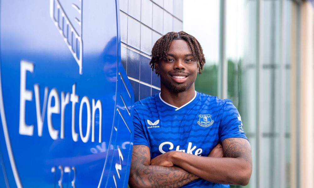 OFFICIAL: Coby Ebere signs Everton contract extension until 2027