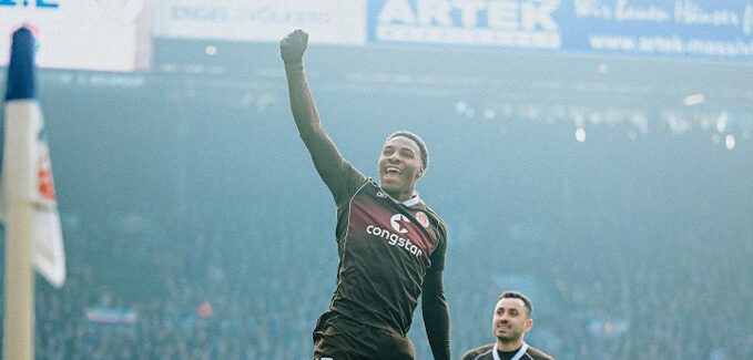 Championship clubs monitor Dapo Afolayan amid uncertainty over St. Pauli future