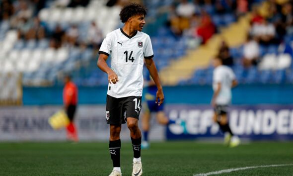 OFFICIAL: Oluwaseun Adewumi joins Cercle Brugge on loan from Burnley