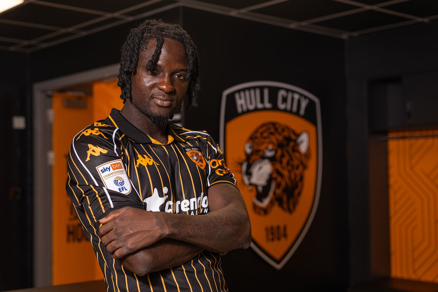 OFFICIAL: David Akintola joins Hull City, links up with Semi Ajayi OFFICIAL: David Akintola joins Hull City, links up with Semi Ajayi