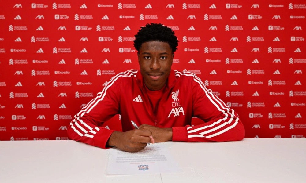 OFFICIAL: Emmanuel Airoboma signs first professional contract with Liverpool OFFICIAL: Emmanuel Airoboma signs first professional contract with Liverpool