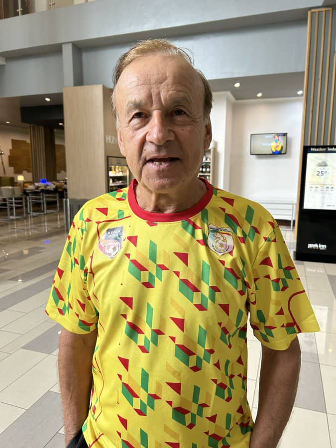 Gernot Rohr warns Benin Republic players ahead of crucial World Cup Qualifier against Nigeria Gernot Rohr warns Benin Republic players ahead of crucial World Cup Qualifier against Nigeria