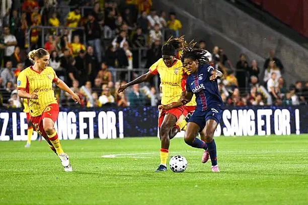 Jennifer Echegini shines on return as PSG defeat Le Havre