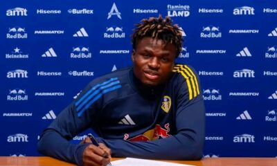 OFFICIAL: Leeds United Sign Nigeria International Leonard Ngenge