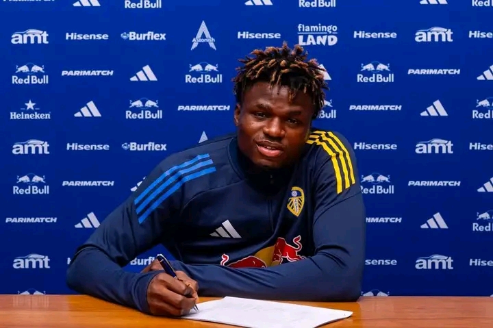 OFFICIAL: Leeds United Sign Nigeria International Leonard Ngenge
