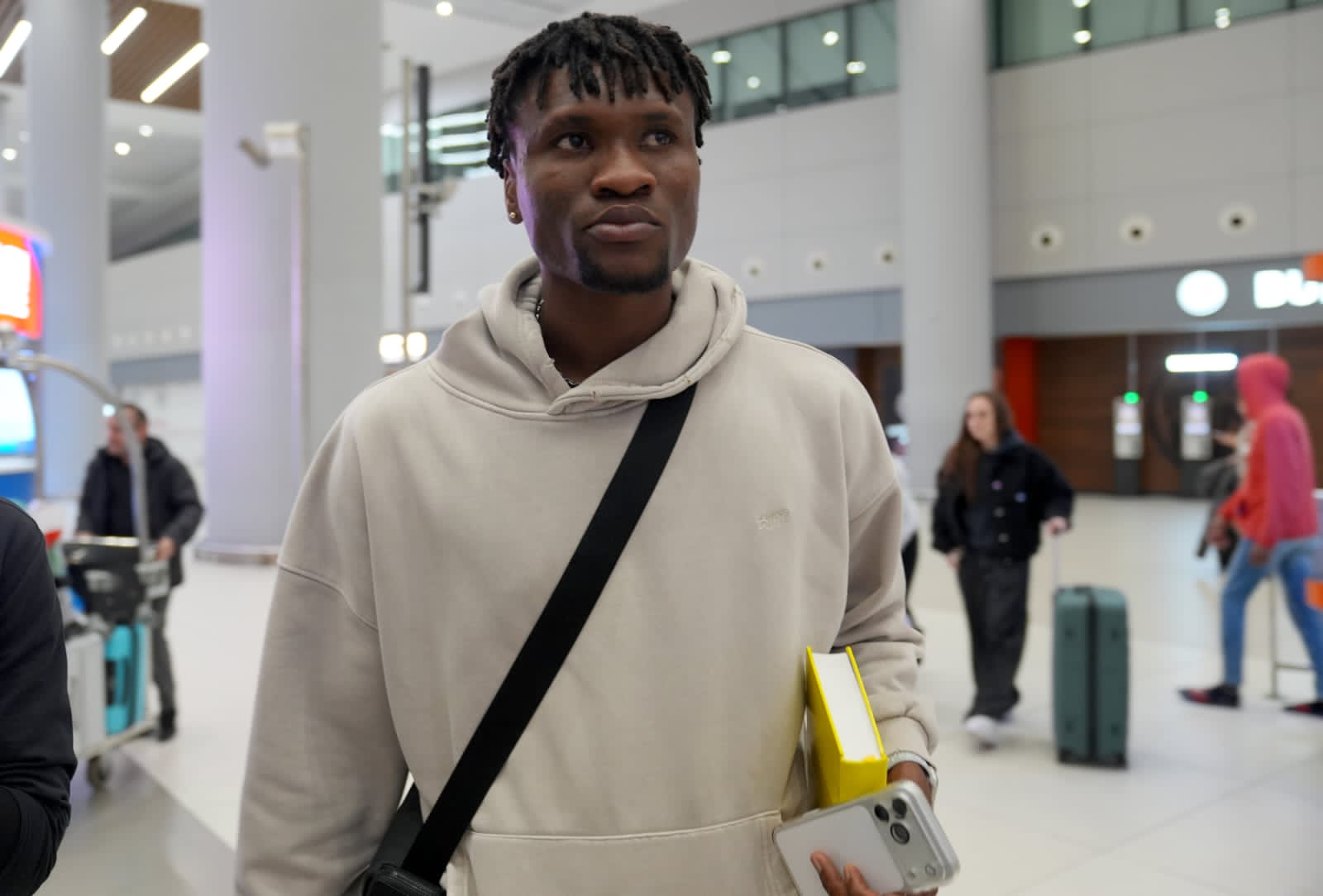 Trabzonspor Complete €5.5m Signing of Nigerian Midfielder Chibuike Nwaiwu