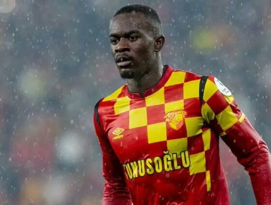 Villarreal, Besiktas Battle for Göztepe Midfielder Anthony Dennis