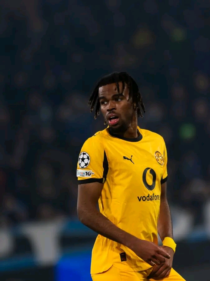 Carney Chukwuemeka Commits International Future to Austria