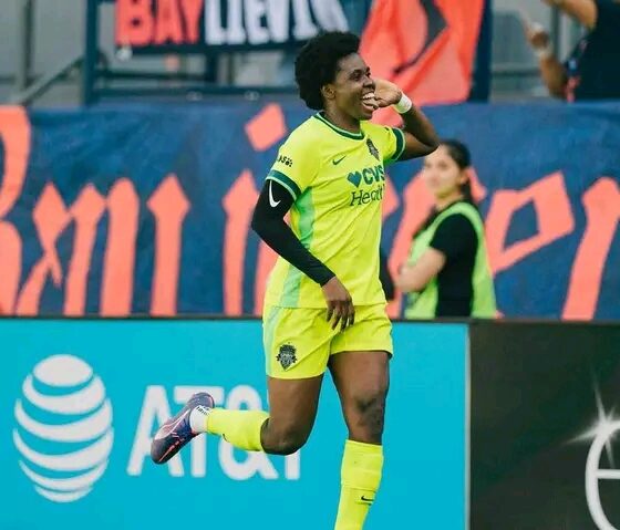 Gift Monday Scores Late as Washington Spirit Beat Bay FC 