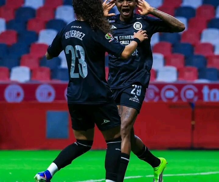 Uchenna Kanu Nets Hat-Trick as Cruz Azul Thrash Toluca 