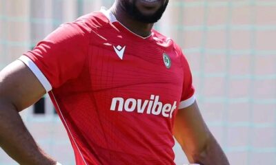 Super Eagles Goalkeeper Francis Uzoho Back in Training After Hip Injury