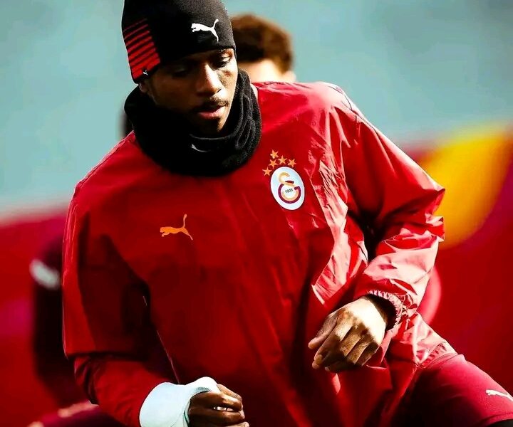 Victor Osimhen Returns to Galatasaray Training After Hand Surgery Layoff