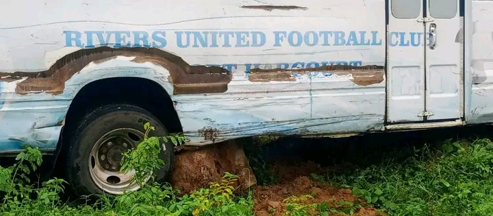 Rivers United Players, Officials Escape Serious Harm in Road Accident En Route to Federation Cup Clash